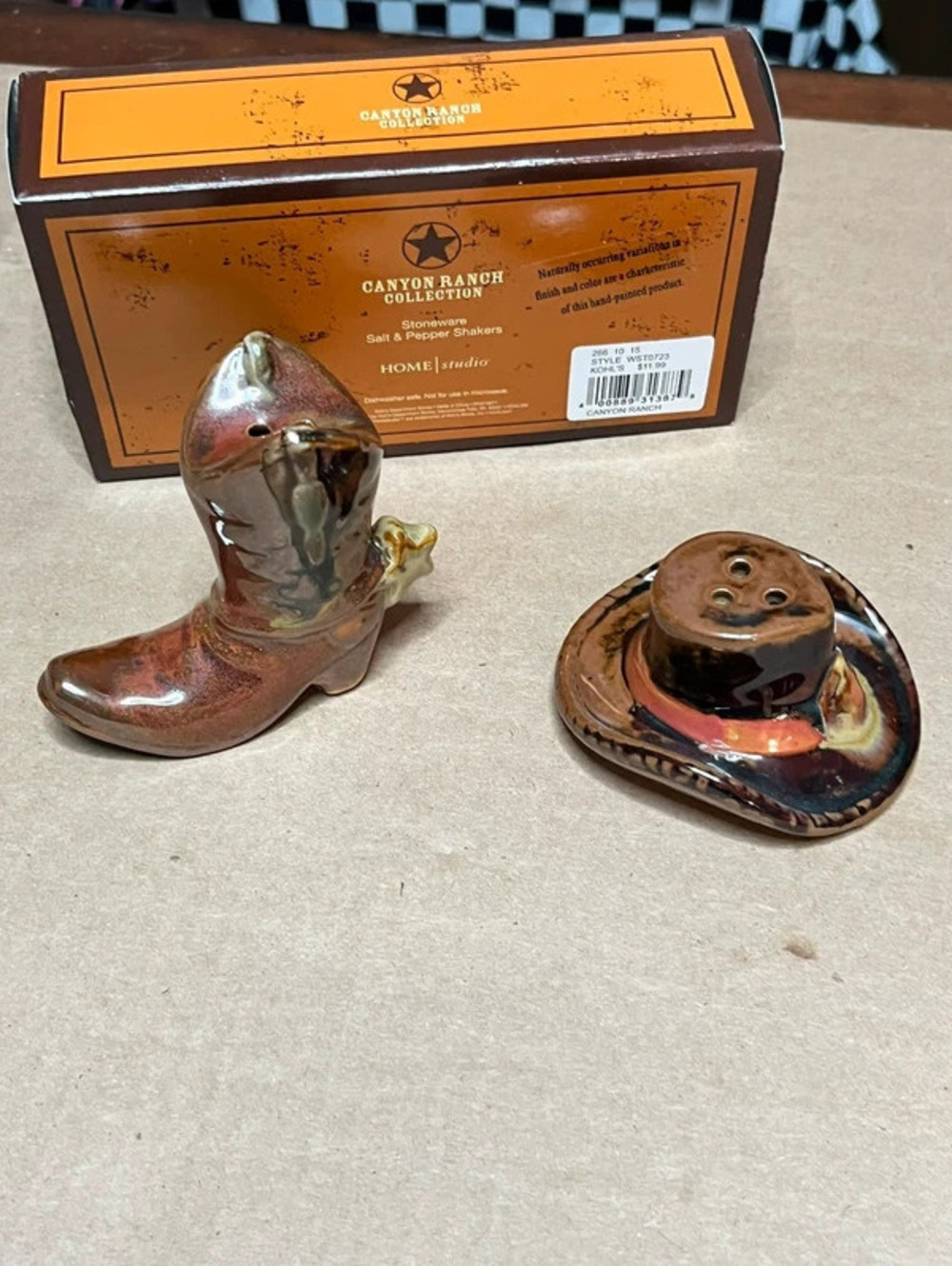 Vintage Giddy up and pass the salt! Western salt & pepper shakers